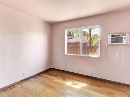 2585 Beaumont St, Sacramento, CA 95815 Photo