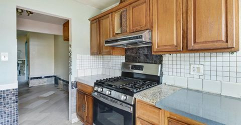 2585 Beaumont St, Sacramento, CA 95815 Photo