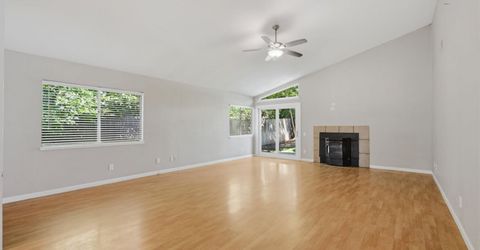 3008 Funston Dr, Sacramento, CA 95833 Photo