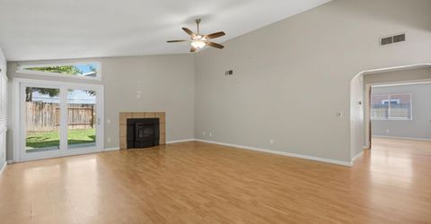 3008 Funston Dr, Sacramento, CA 95833 Photo