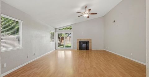 3008 Funston Dr, Sacramento, CA 95833 Photo