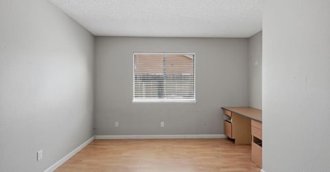 3008 Funston Dr, Sacramento, CA 95833 Photo