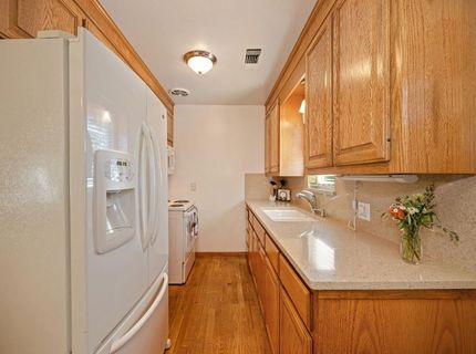 6411 18th Ave, Sacramento, CA 95820 Photo