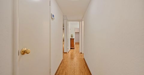 6411 18th Ave, Sacramento, CA 95820 Photo