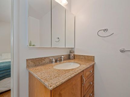 6411 18th Ave, Sacramento, CA 95820 Photo