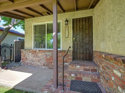 6411 18th Ave, Sacramento, CA 95820 Photo