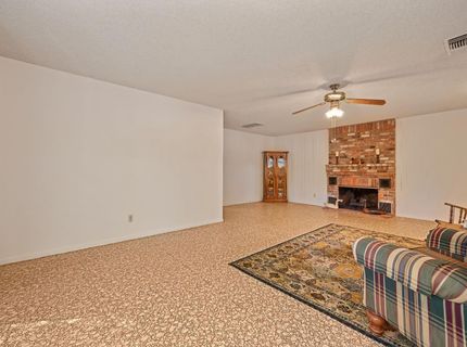 6411 18th Ave, Sacramento, CA 95820 Photo