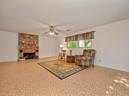 6411 18th Ave, Sacramento, CA 95820 Photo