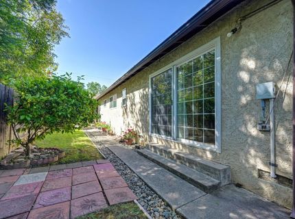 6411 18th Ave, Sacramento, CA 95820 Photo