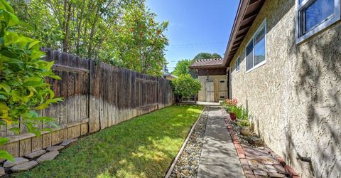 6411 18th Ave, Sacramento, CA 95820 Photo