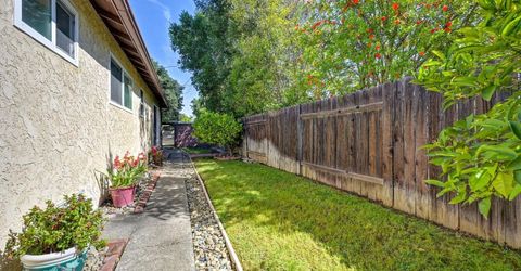 6411 18th Ave, Sacramento, CA 95820 Photo