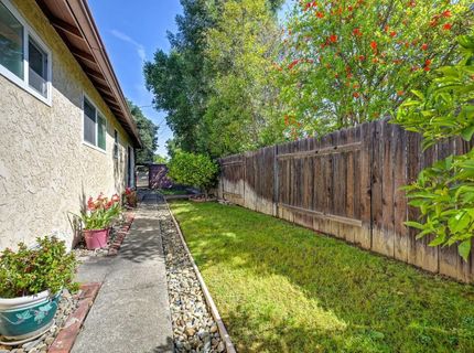 6411 18th Ave, Sacramento, CA 95820 Photo