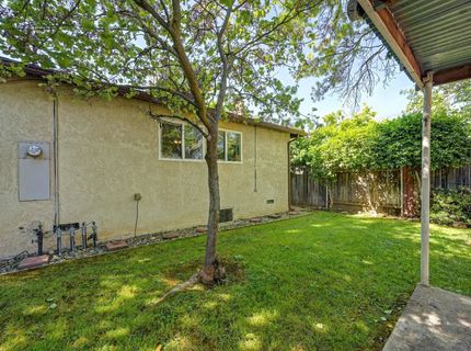 6411 18th Ave, Sacramento, CA 95820 Photo