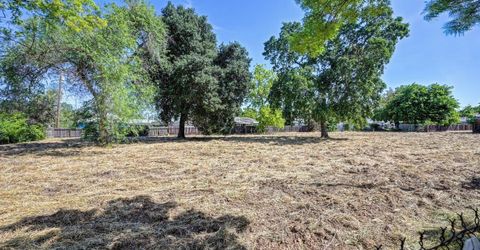 6411 18th Ave, Sacramento, CA 95820 Photo