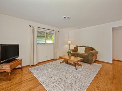 6411 18th Ave, Sacramento, CA 95820 Photo