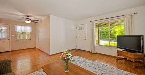 6411 18th Ave, Sacramento, CA 95820 Photo