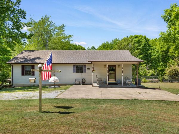 4090 Co Rd 83, Waterloo, AL 35677