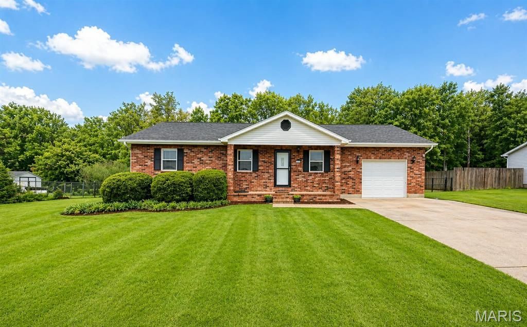 19758 Stirrup Lane, Waynesville, MO 65583 Main Photo