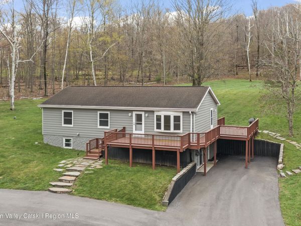 367 Woods Court, Ancramdale, NY 12503