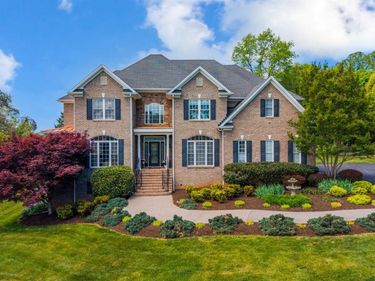 1389 South Oak Lawn Drive, Forest, VA 24551