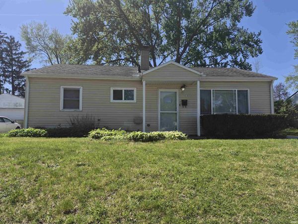 410 Barbie Street, South Bend, IN 46614