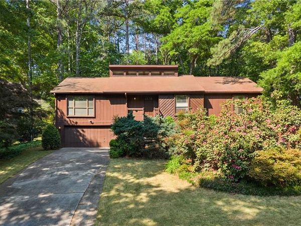 1530 Brookcliff Circle , Marietta, GA 30062