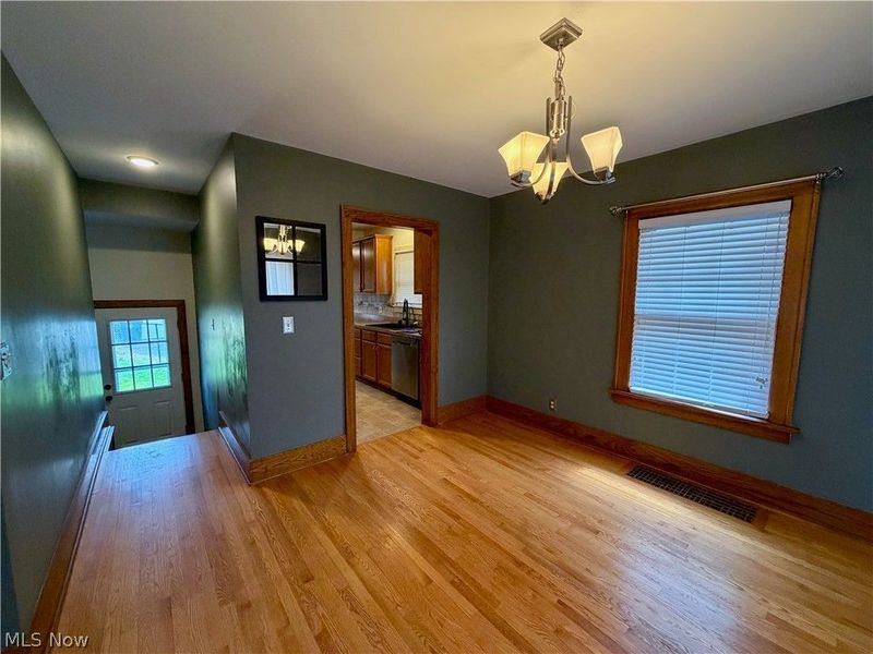 359 Patterson Avenue , Akron, OH 44310 Photo 8