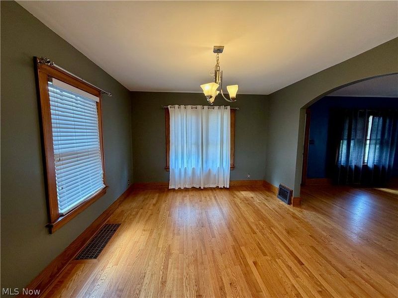 359 Patterson Avenue , Akron, OH 44310 Photo 9