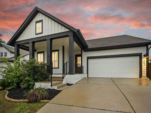 363 Crimson Sky CT, Dripping Springs, TX 78620