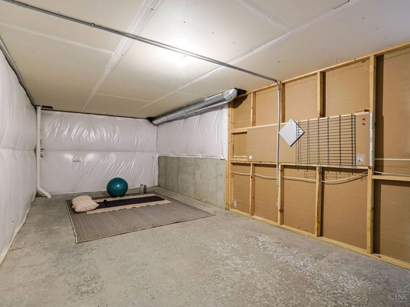 1919 Washburn Street, Cincinnati, OH 45223 Photo 36