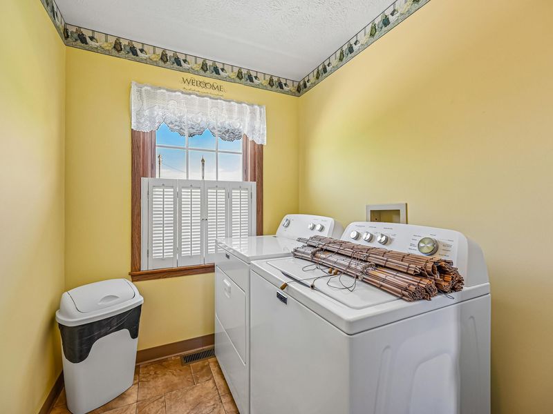 7245 Millerstown Eris Road, Saint Paris, OH 43072 Photo 17