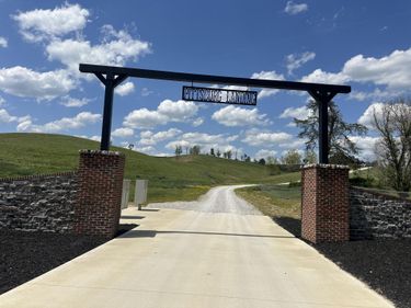 950 Pittsburg Landing , Unit Tract 28, London, KY 40741