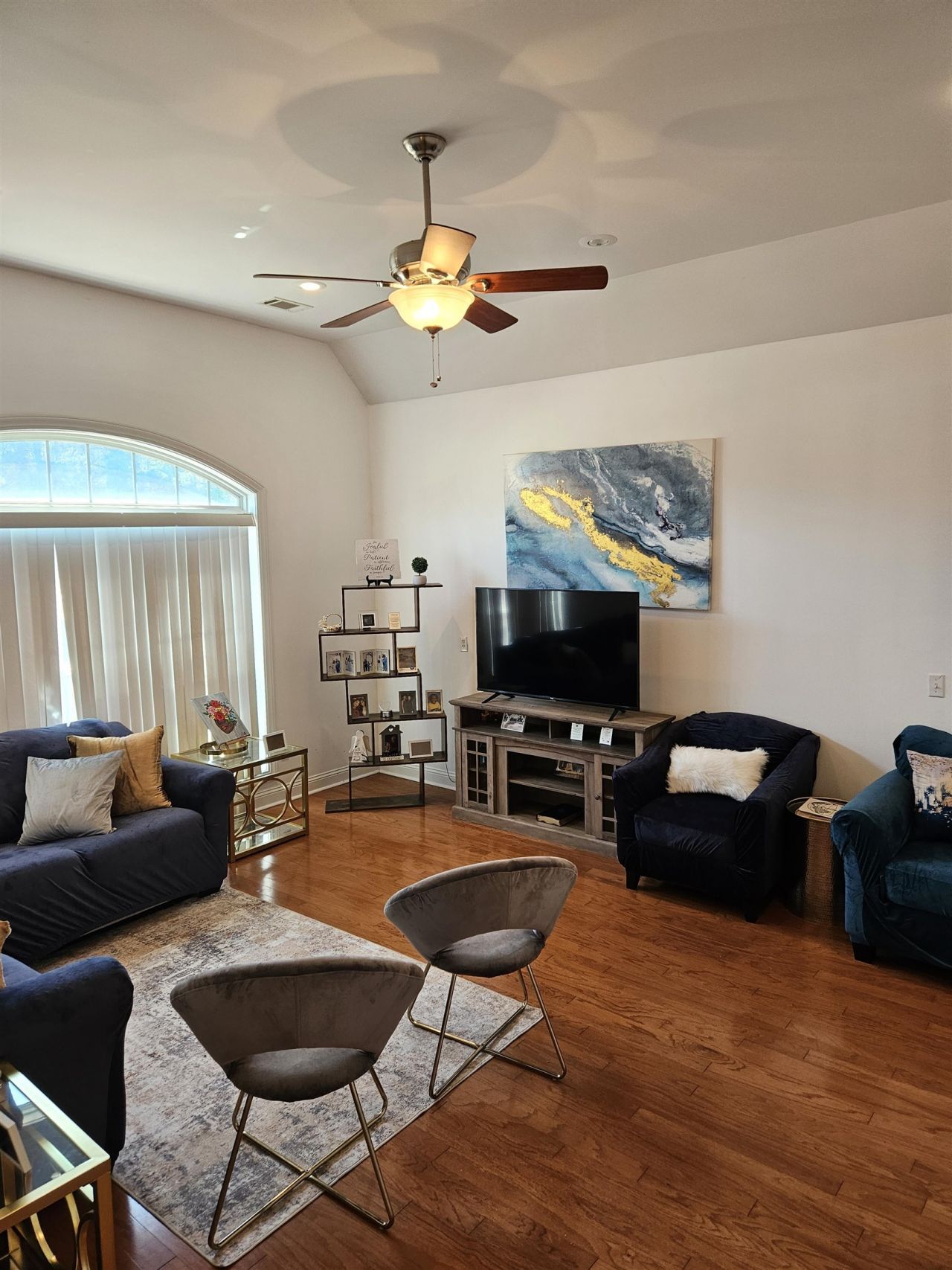 543 Mingo Trail  Photo 4