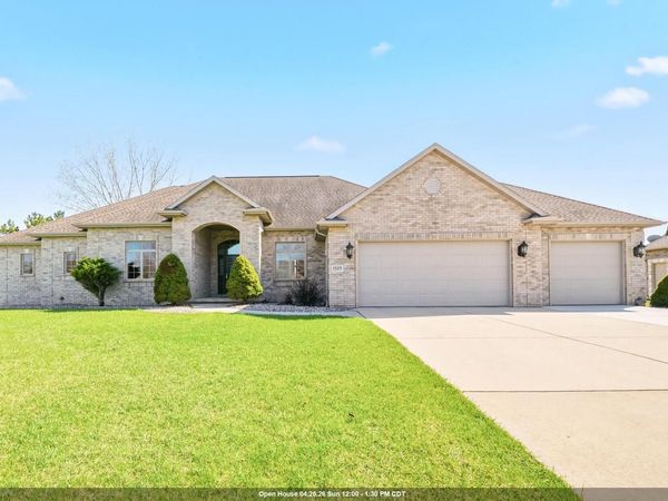 1529 SILVER MAPLE DRIVE, De Pere, WI 54115