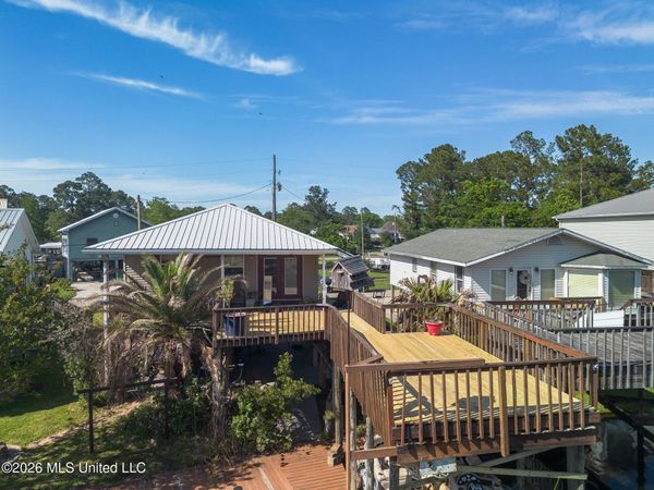 6273 Shawnee Street, Kiln, MS 39556