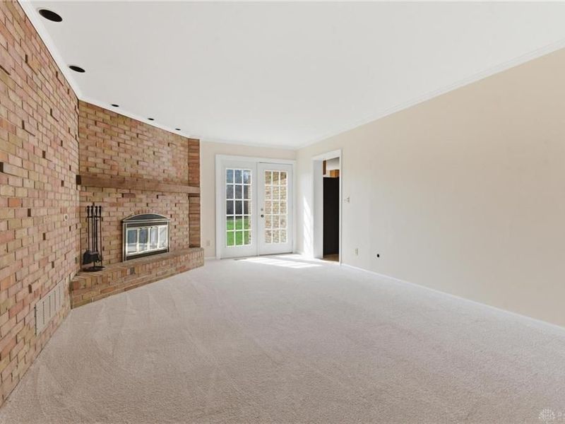 6835 Saint Laurent Circle, Washington Township, OH 45459 Photo 12