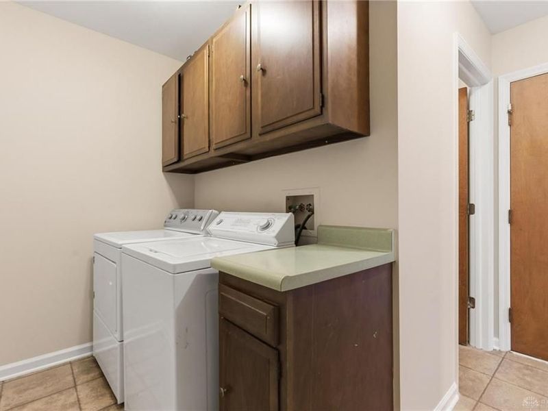 6835 Saint Laurent Circle, Washington Township, OH 45459 Photo 23