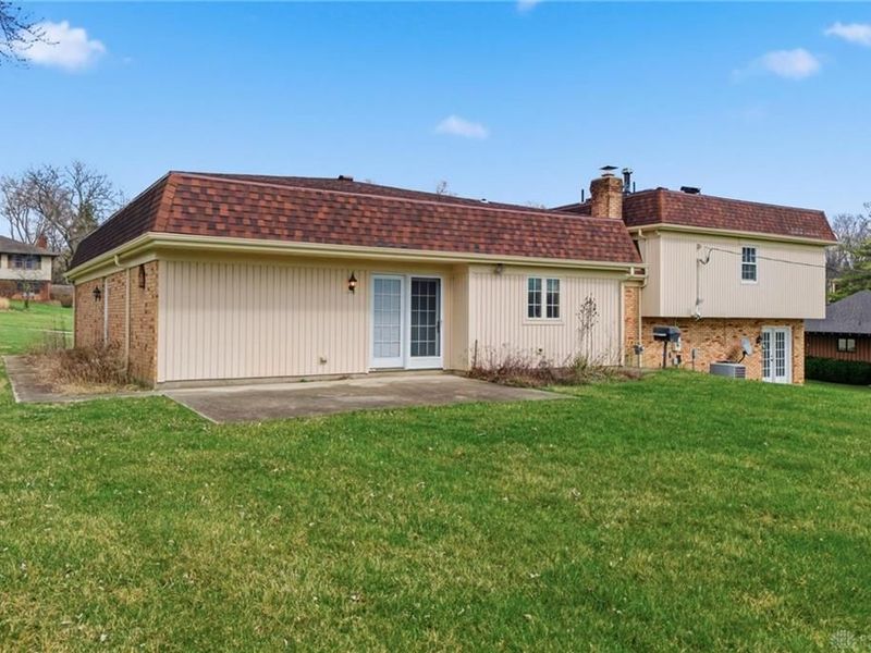 6835 Saint Laurent Circle, Washington Township, OH 45459 Photo 46