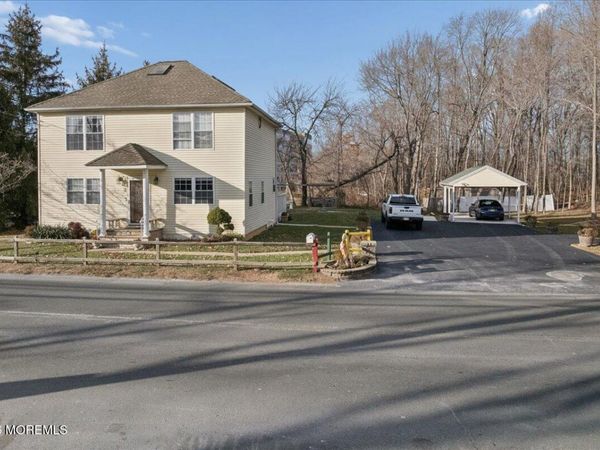 2 Cliffwood Avenue, Matawan, NJ 07747