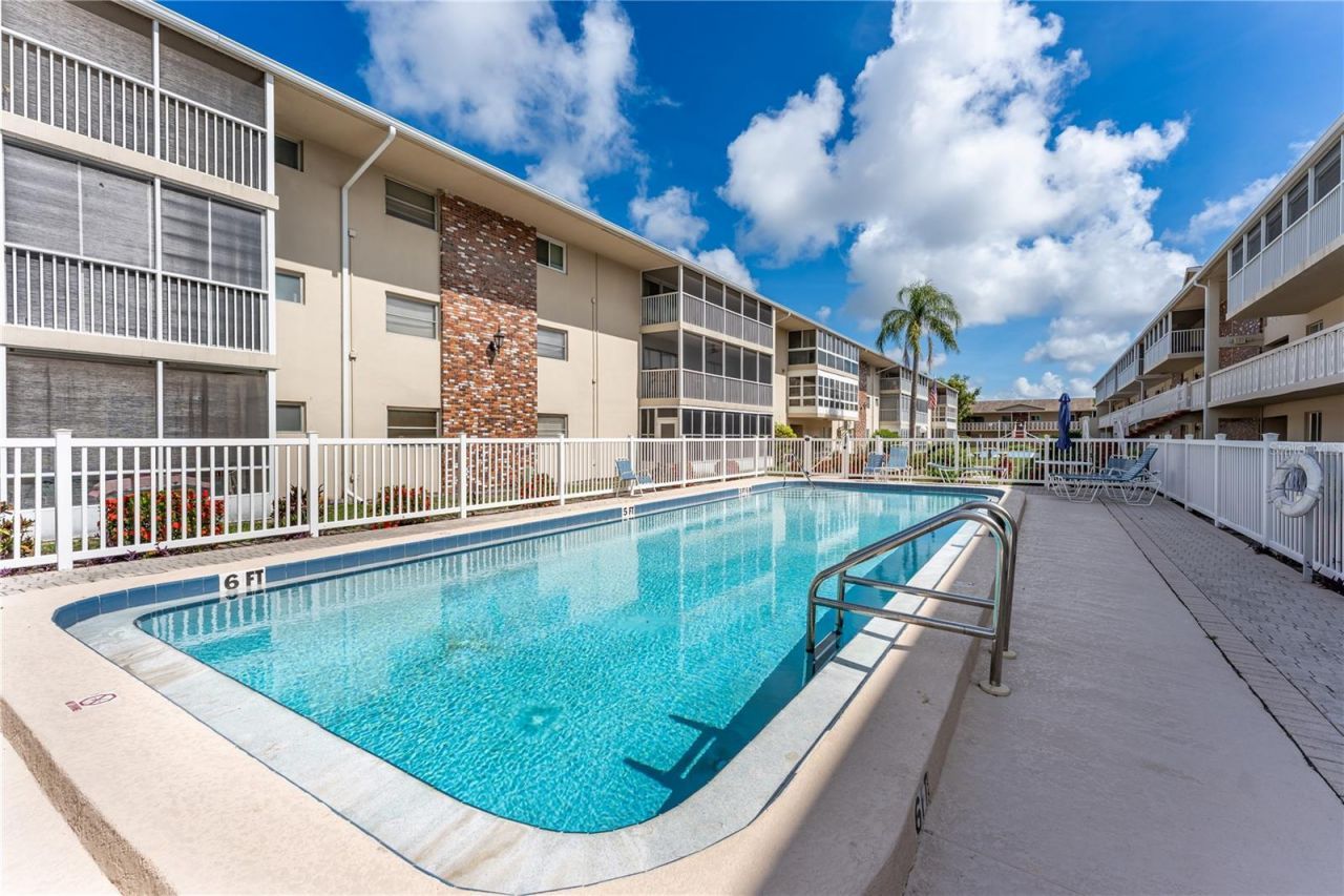 3755 S School Avenue, Unit 41, Sarasota, FL 34239 Photo