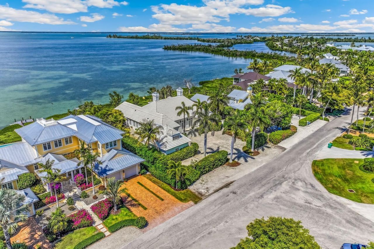 1669 Jose Gaspar Drive, Boca Grande, FL 33921 Photo
