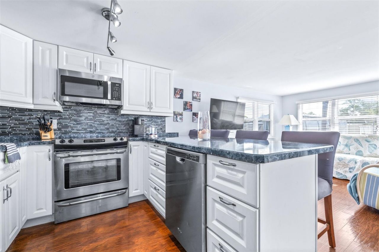 2712 17th Street Lane W, Bradenton, FL 34205 Photo