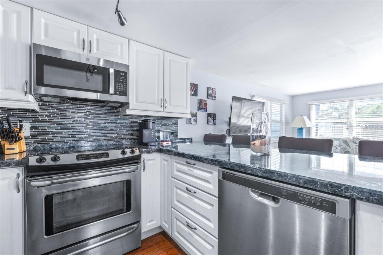 2712 17th Street Lane W, Bradenton, FL 34205 Photo