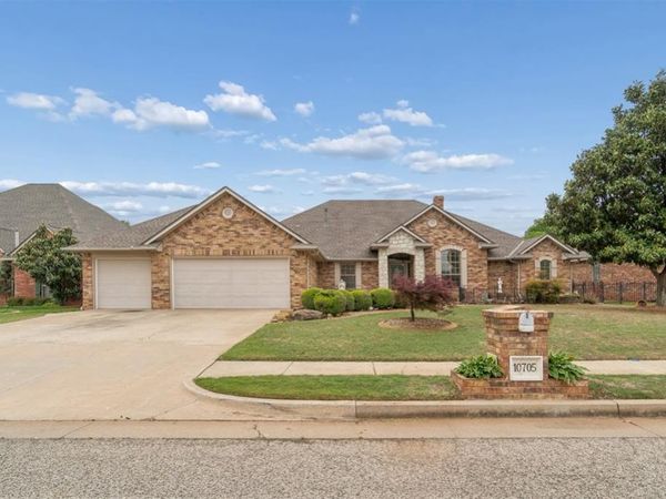 10705 Fairway Avenue, Oklahoma City, OK 73170