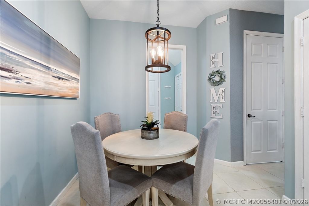 2170 SW Cape Cod Drive, Port Saint Lucie, FL 34953 Photo