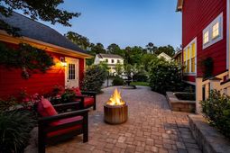 1466 Hollenberg Lane photo 4