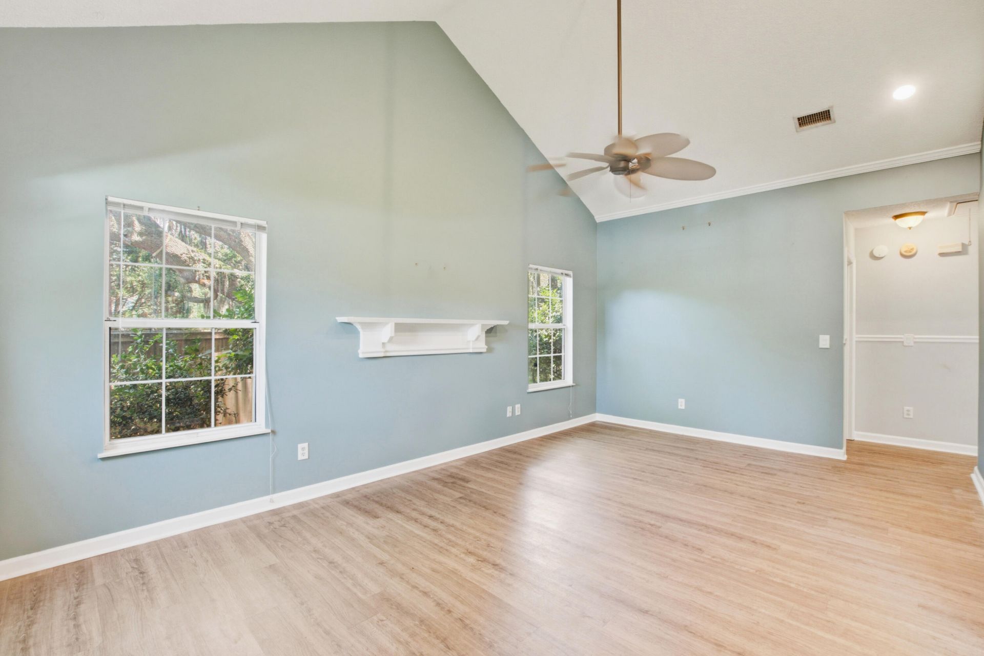 2354 Soling Court Photo 23