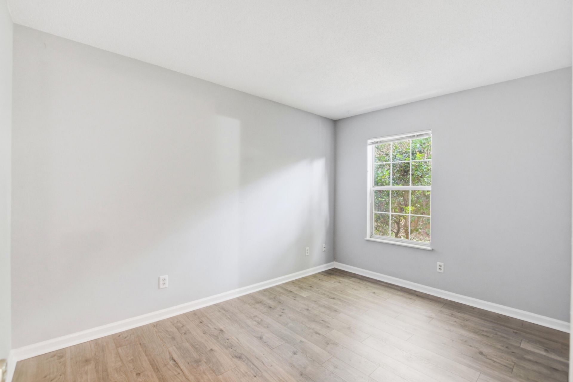2354 Soling Court Photo 38