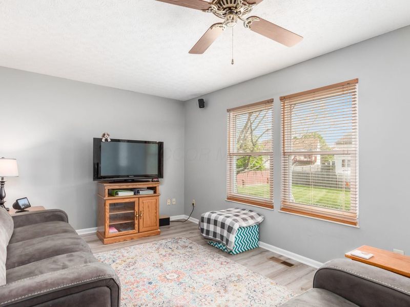 1000 Bright Star Court, Columbus, OH 43228 Photo 14