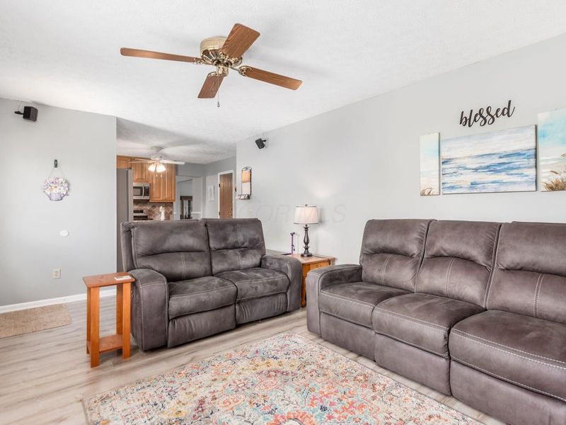 1000 Bright Star Court, Columbus, OH 43228 Photo 15